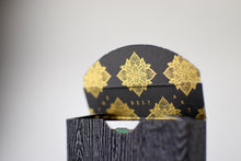 Load image into Gallery viewer, 2017 52 Plus Joker Club Playing Cards