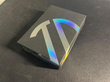 Load image into Gallery viewer, Curved Mirror Cardistry Trainer