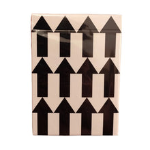 Load image into Gallery viewer, Arrow Dynamix V1 Playing Cards