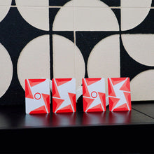 Load image into Gallery viewer, Virtuoso P1 Singapore Playing Cards
