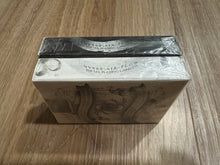 Load image into Gallery viewer, Ellusionist Brick Bundle Playing Cards