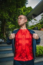 Load image into Gallery viewer, Close Cull T Shirt