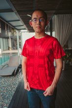 Load image into Gallery viewer, Close Cull T Shirt