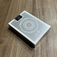 Load image into Gallery viewer, Tally Ho Silver Circle Back Playing Cards