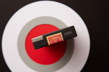 Load image into Gallery viewer, Silver Peau Doux Playing Cards