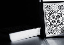 Load image into Gallery viewer, Tally Ho Viper UV500 Playing Cards Set