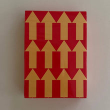 Load image into Gallery viewer, Arrow Dynamix V3 Playing Cards
