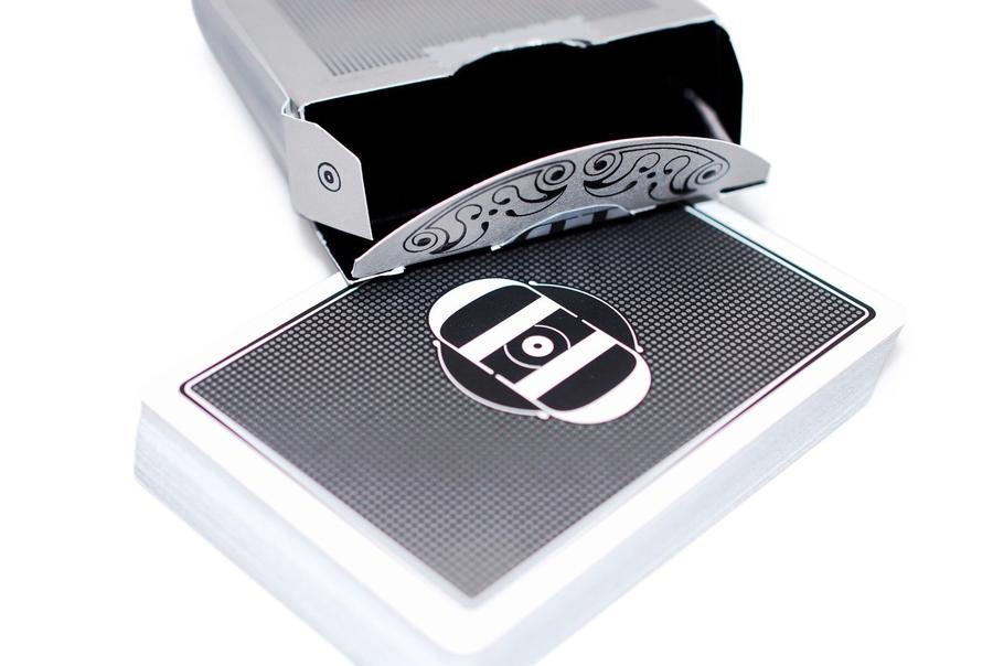 Smoke and Mirror Carbon Playing Cards (V7) – The Cardpenter